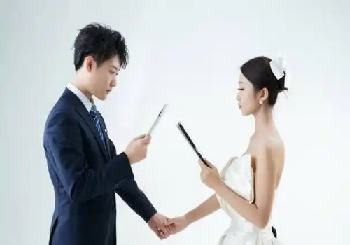 夫妻协议离婚房产赠与孙子可以吗